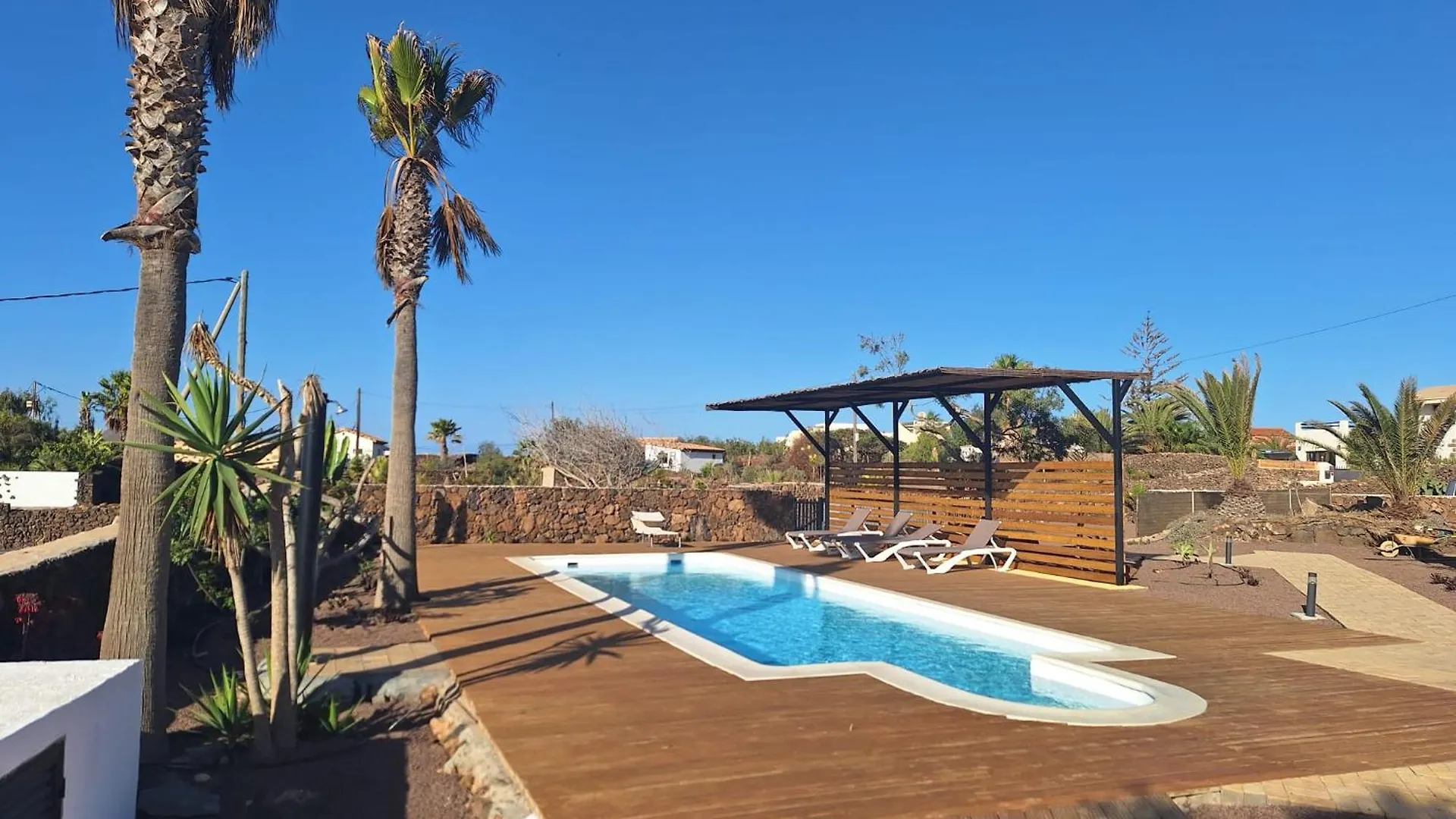 Dragon Y Luck By Sea You There Fuerteventura La Oliva Apartament